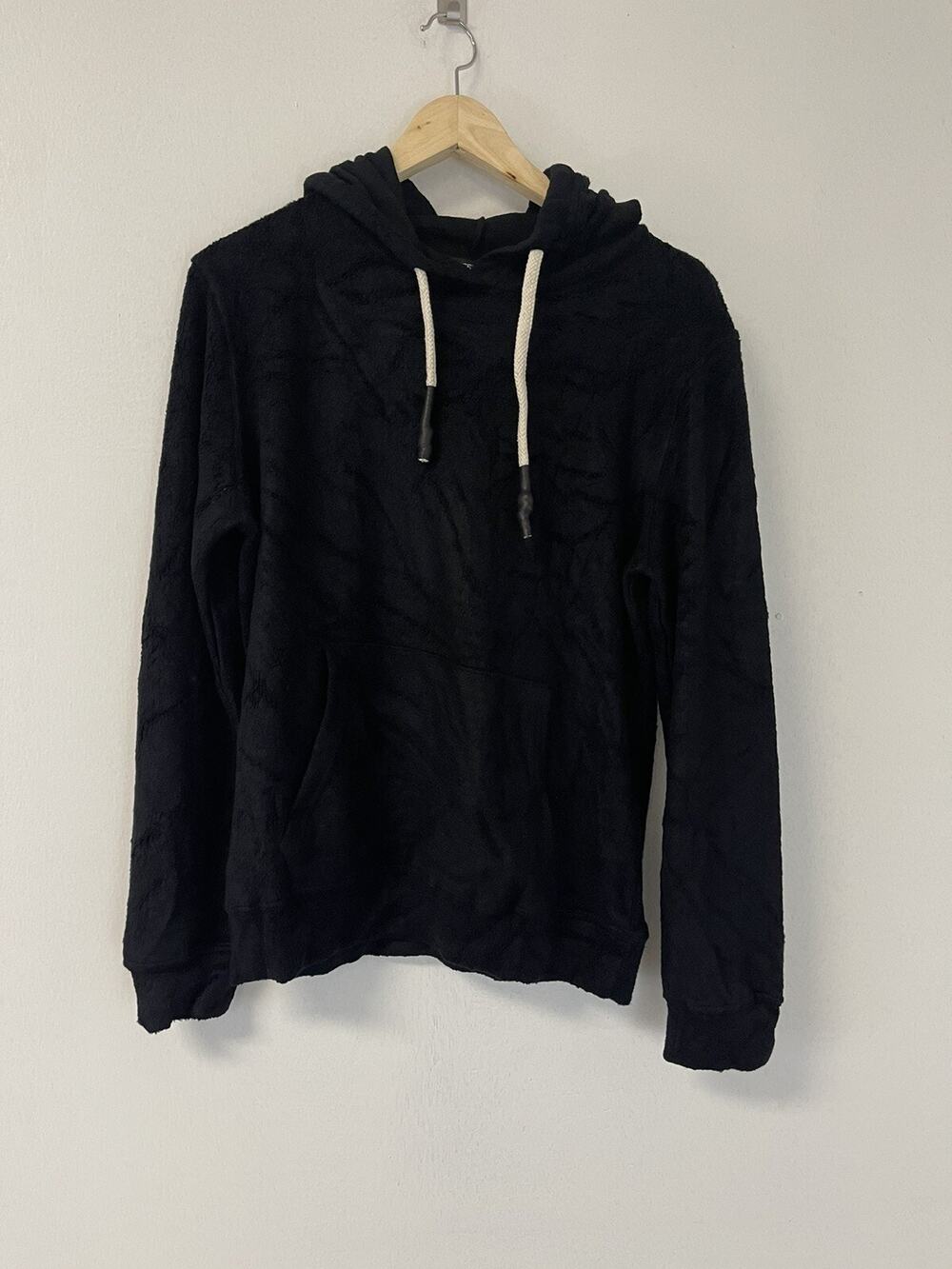 Reserved Hoodie Mens Small Black Plush Sweatshirt Pullover Soft N144